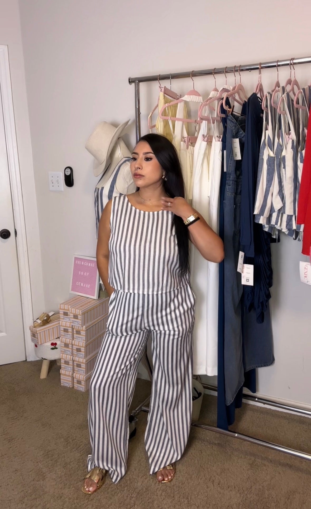 Iris wide leg pants and back bow tie top