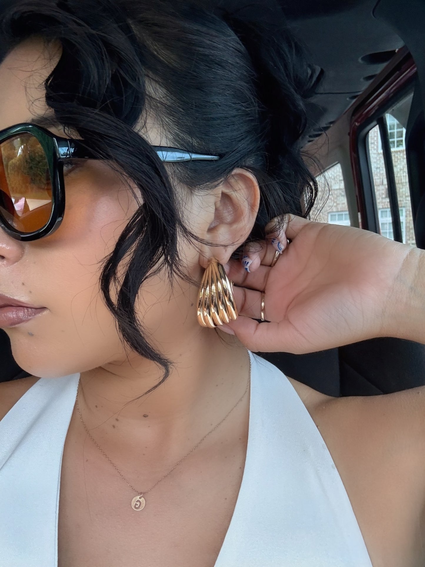 Esmeralda Gold Hoop Earrings