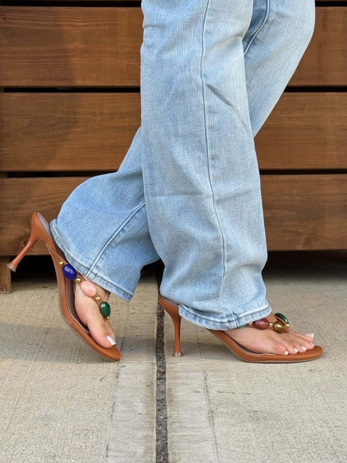 Bianca Thong Gemstones Heel