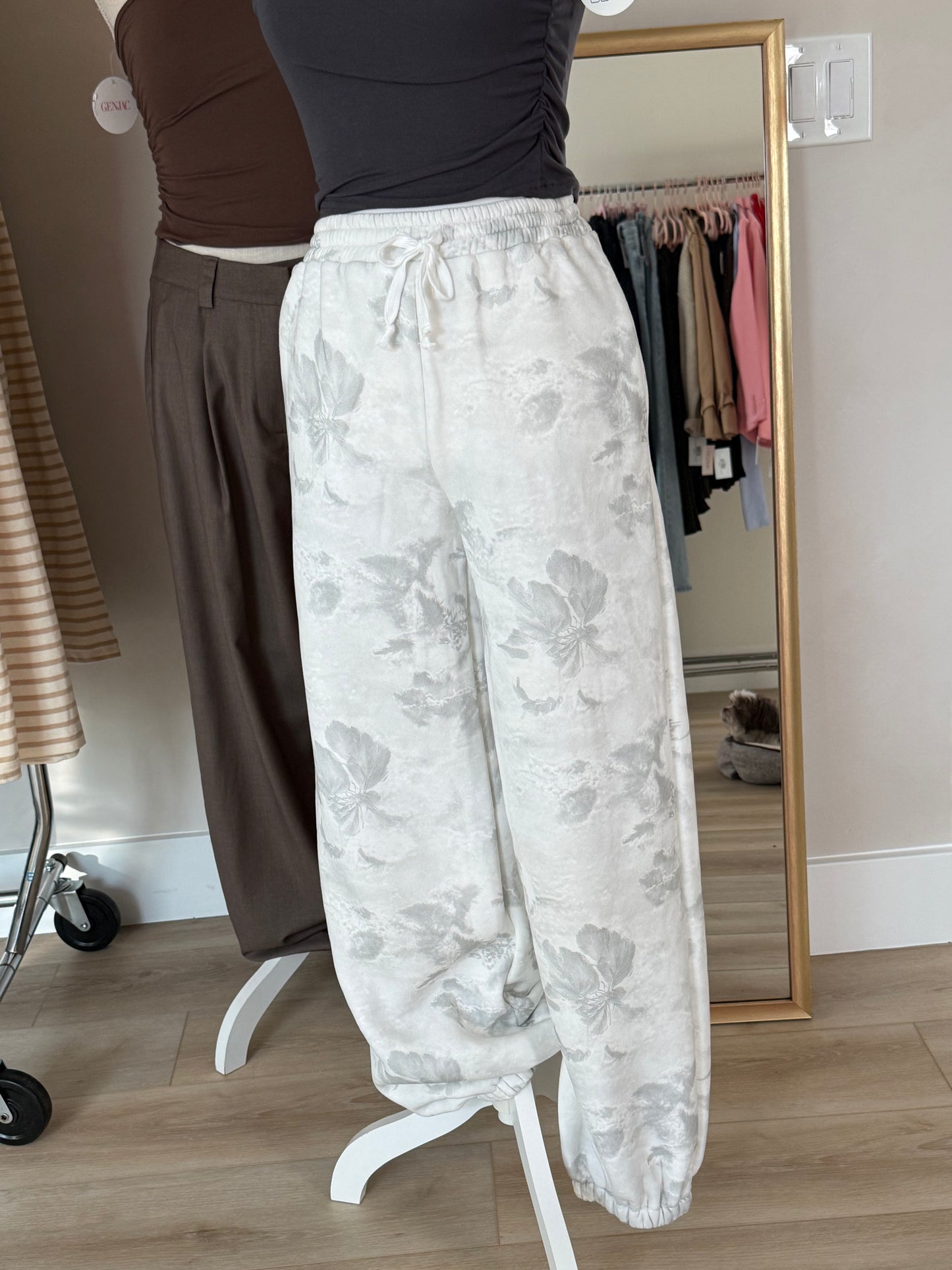 Brenda Flower Washed Sweat pants